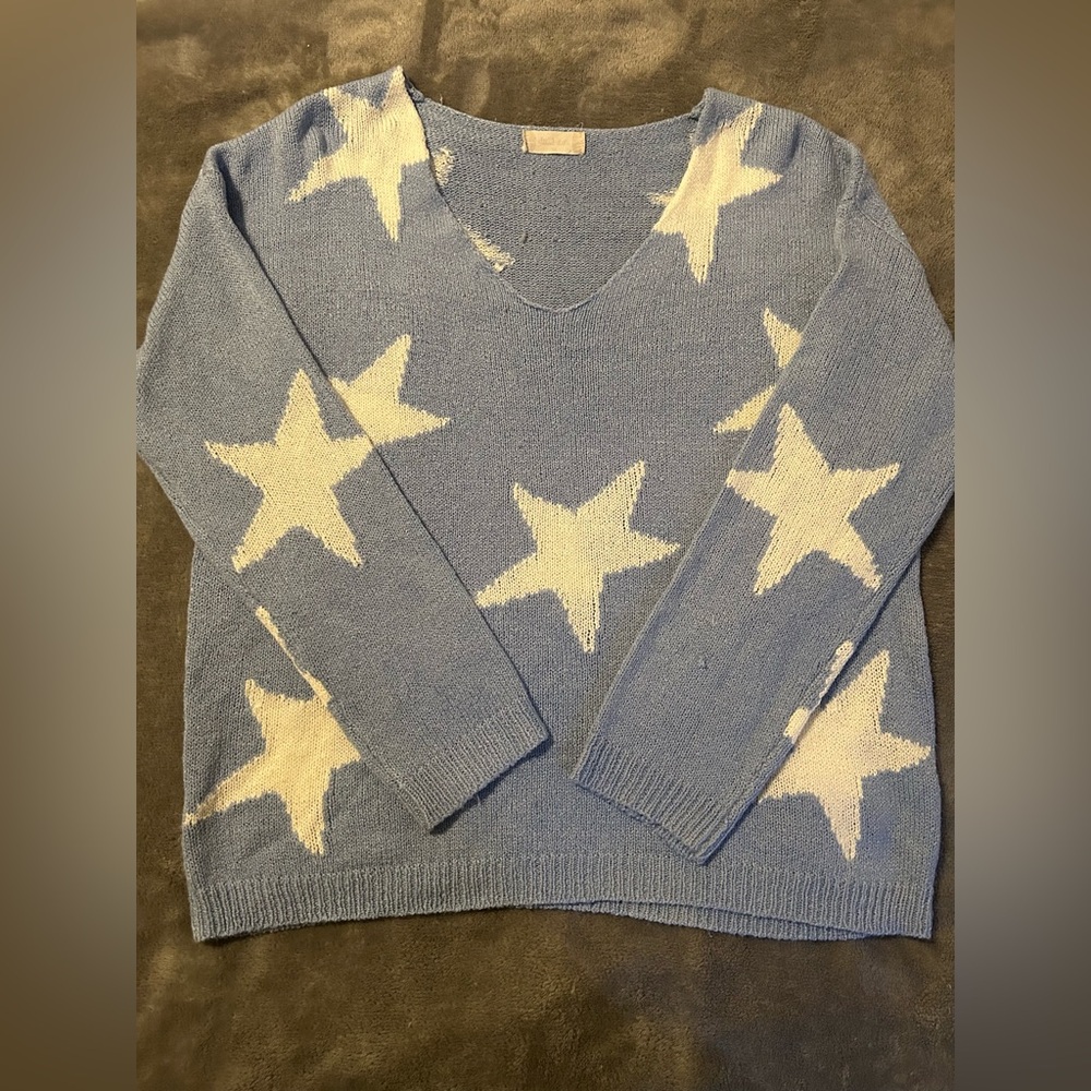 Altar'd State Blue and White Star V-Neck Sweater